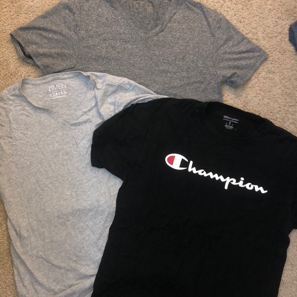 Bundle of 3 men’s t shirts
